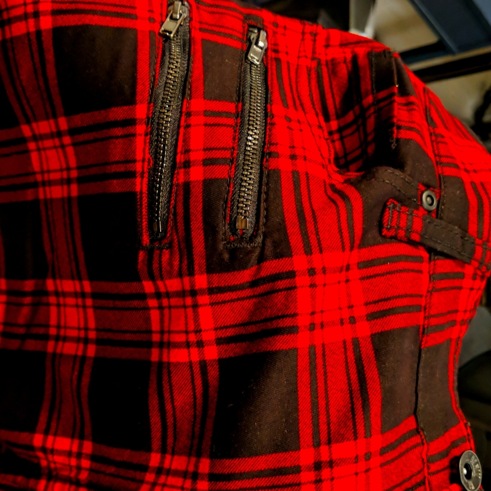 [NWT] Hi rise super skinny red black plaid jeans